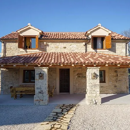 Marilu With Pool Vikendica