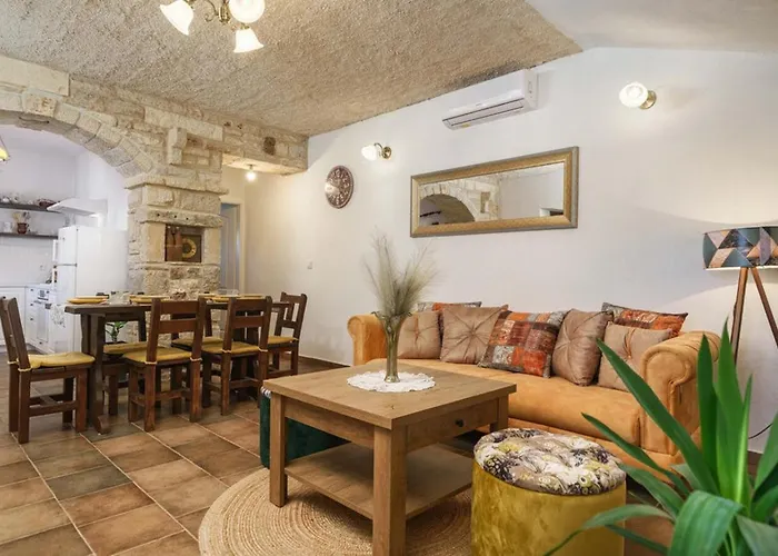 Marilu With Pool * Stankovci