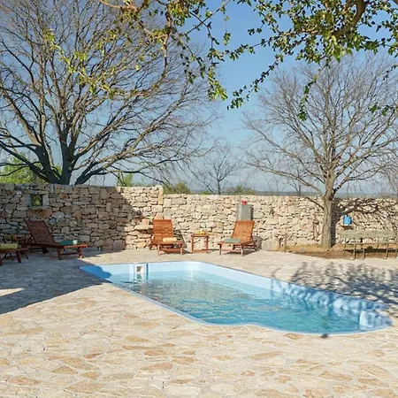 Marilu With Pool Stankovci (Zadar)